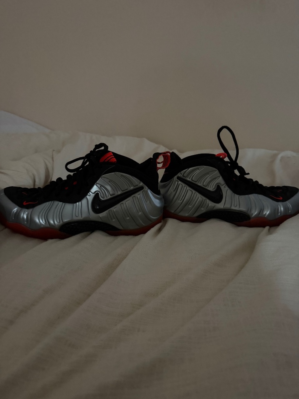 10.5 crimson Nike foamposite